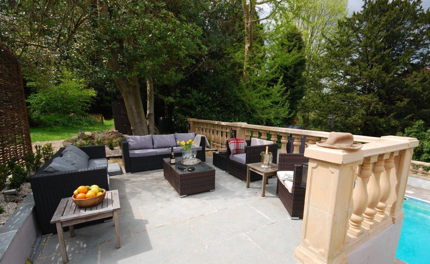 The School Rooms Estate: Georgian Charm with Pool and Hot Tub near Bath Box  Exterior photo
